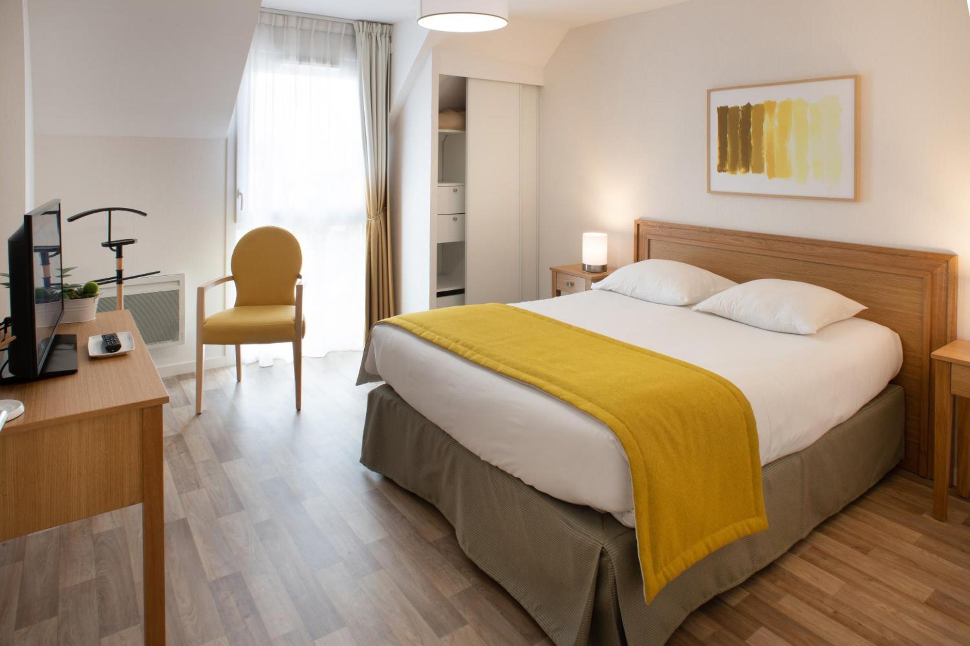 Domitys L'Oustaou Aparthotel Saint-Martin-de-Crau Exteriör bild